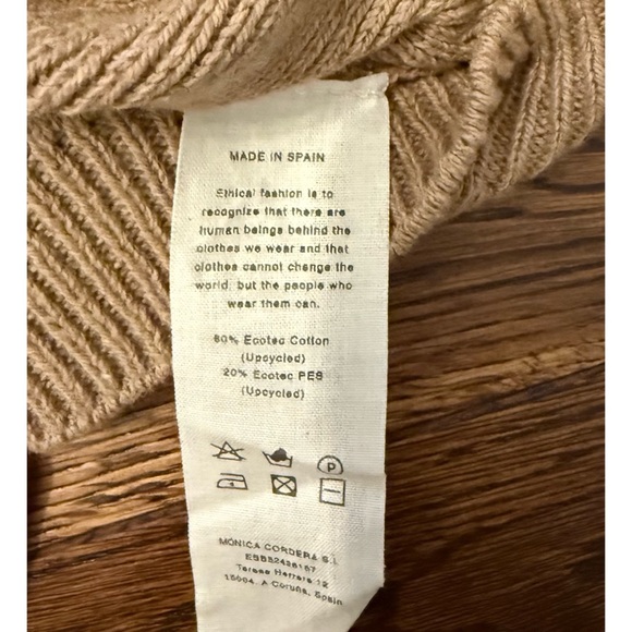 Cordera long knit top in camel - Picture 3 of 4